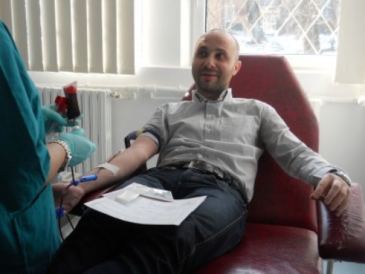 Mihai Petre a donat sânge